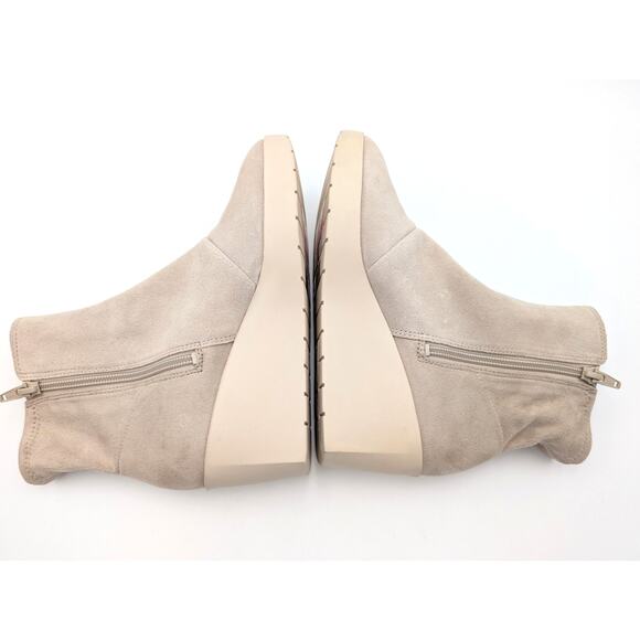 Vionic Skylar Ankle Wedge Boots Side Zip Women's Oatmeal Suede Size US5 EU35 - Picture 7 of 10